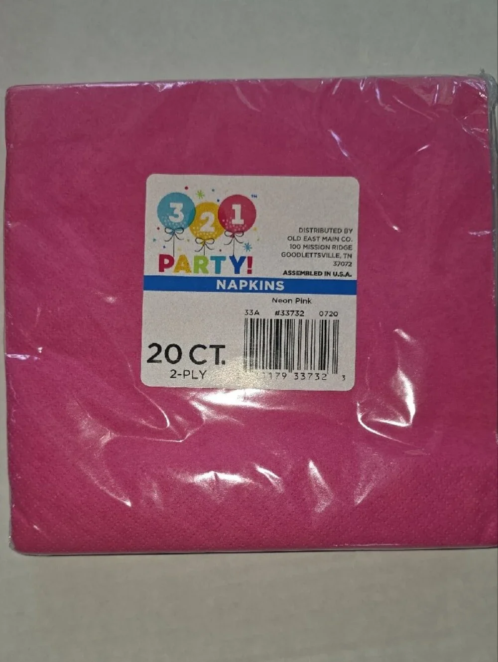 Neon Pink Disposable Party Set